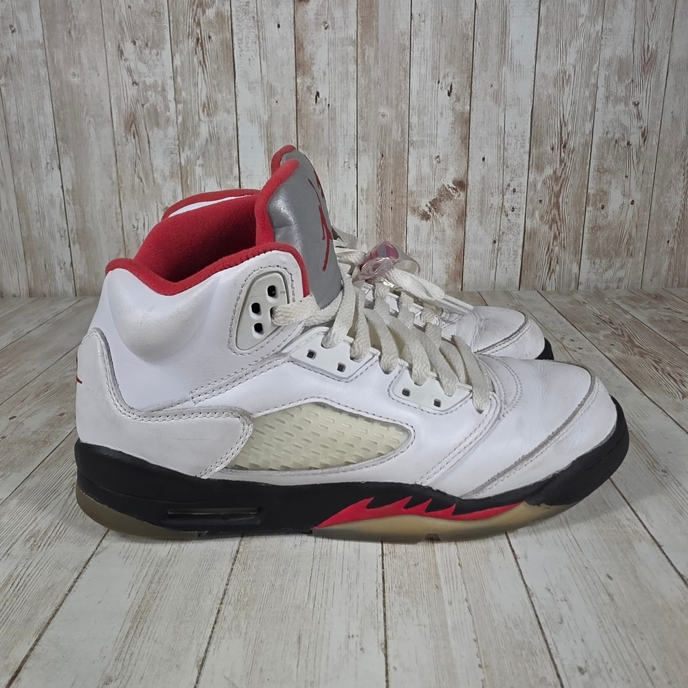 Nike Air Jordan 5 Retro Basketball Shoes White Red Jumpman Sneakers‎ 5.5Y